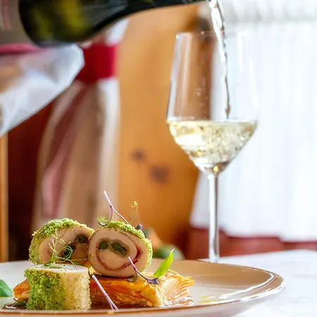 Kakukk Vendéglő Panzió 4* Bánd