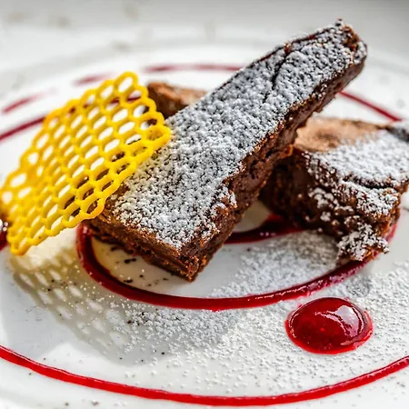 Kakukk Vendéglő Panzió Bánd