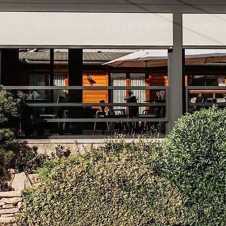 Kakukk Vendeglo Panzio Bánd