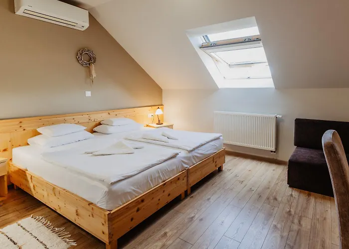 Kakukk Vendeglo Panzio