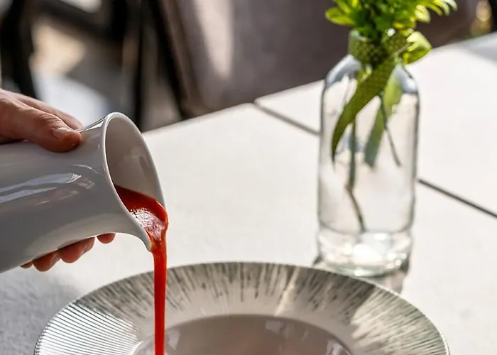 Kakukk Vendeglo Panzio Bánd