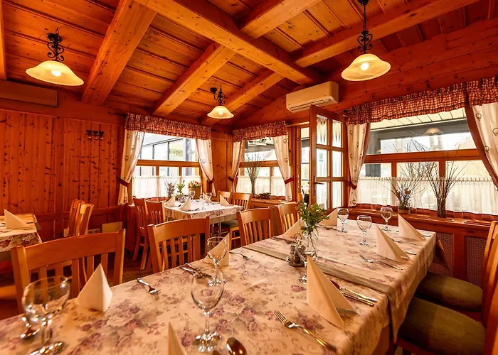 Kakukk Vendeglo Panzio Bed & Breakfast